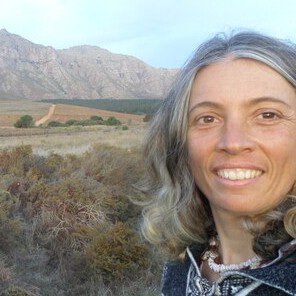 Dr Tessa Little